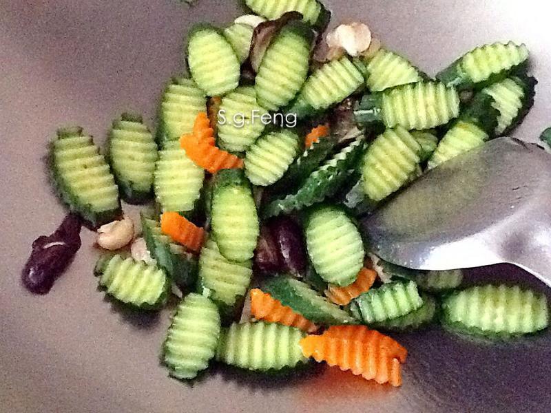 ���׹���С�ƹϵ�����