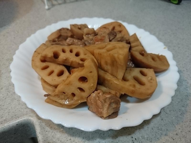 柱候莲藕炆排骨的做法