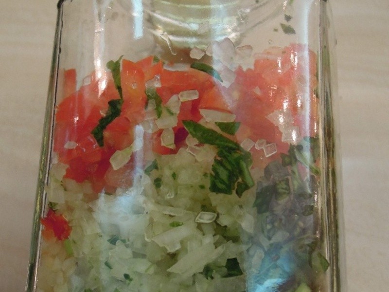 ���к���ʳ~��ں�������ʽ�ʹ׵�����