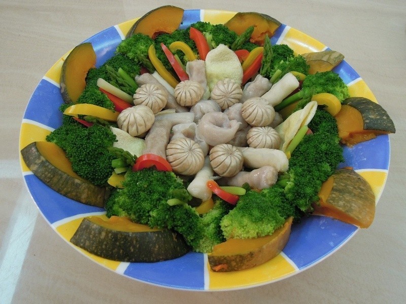 ���к���ʳ~��ں�������ʽ�ʹ׵�����