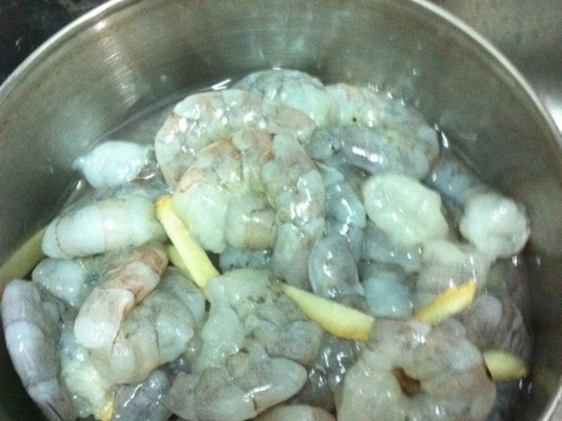 �����������Ϻ�ʵ�����