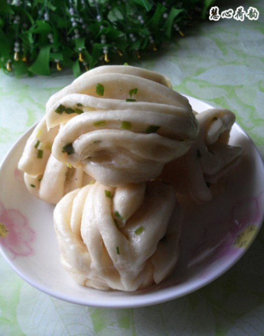 葱油椒盐花卷的做法