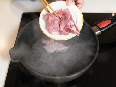 �̷γ�ݻ����׼�����������