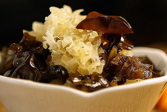 ���׺ڰ�˫��������