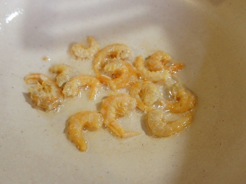 ����Բ���ײ�ʨ��ͷ������