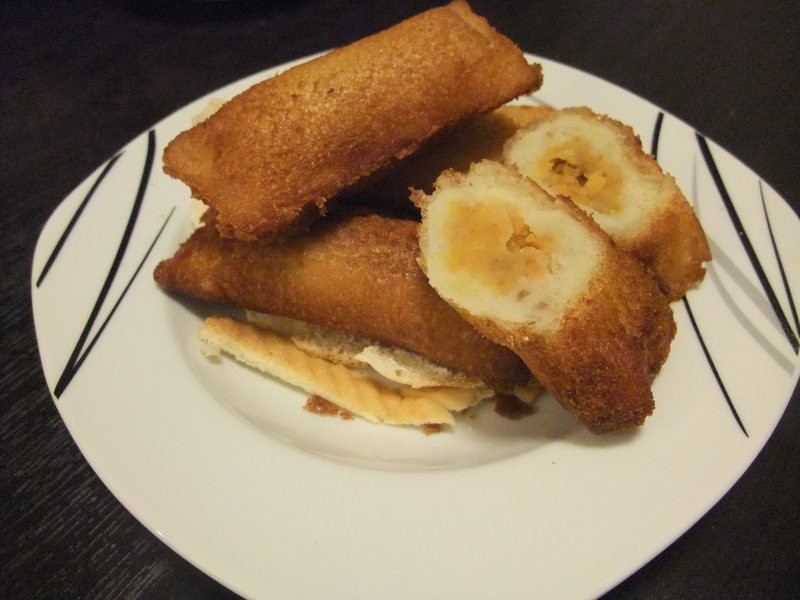 酥炸芋泥土司卷的做法