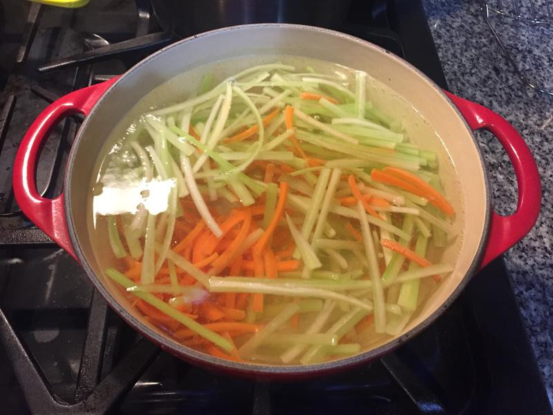 ���趹Ƥ������