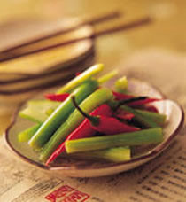 菜茎泡菜的做法