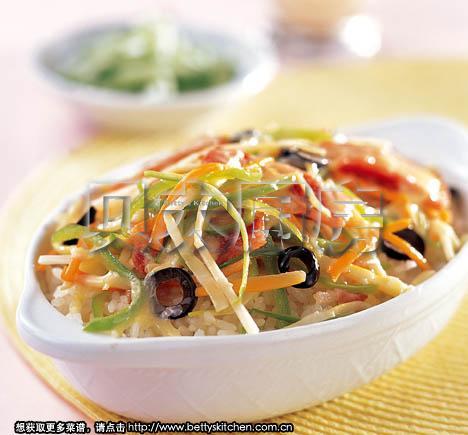 蔬菜培根焗饭的做法