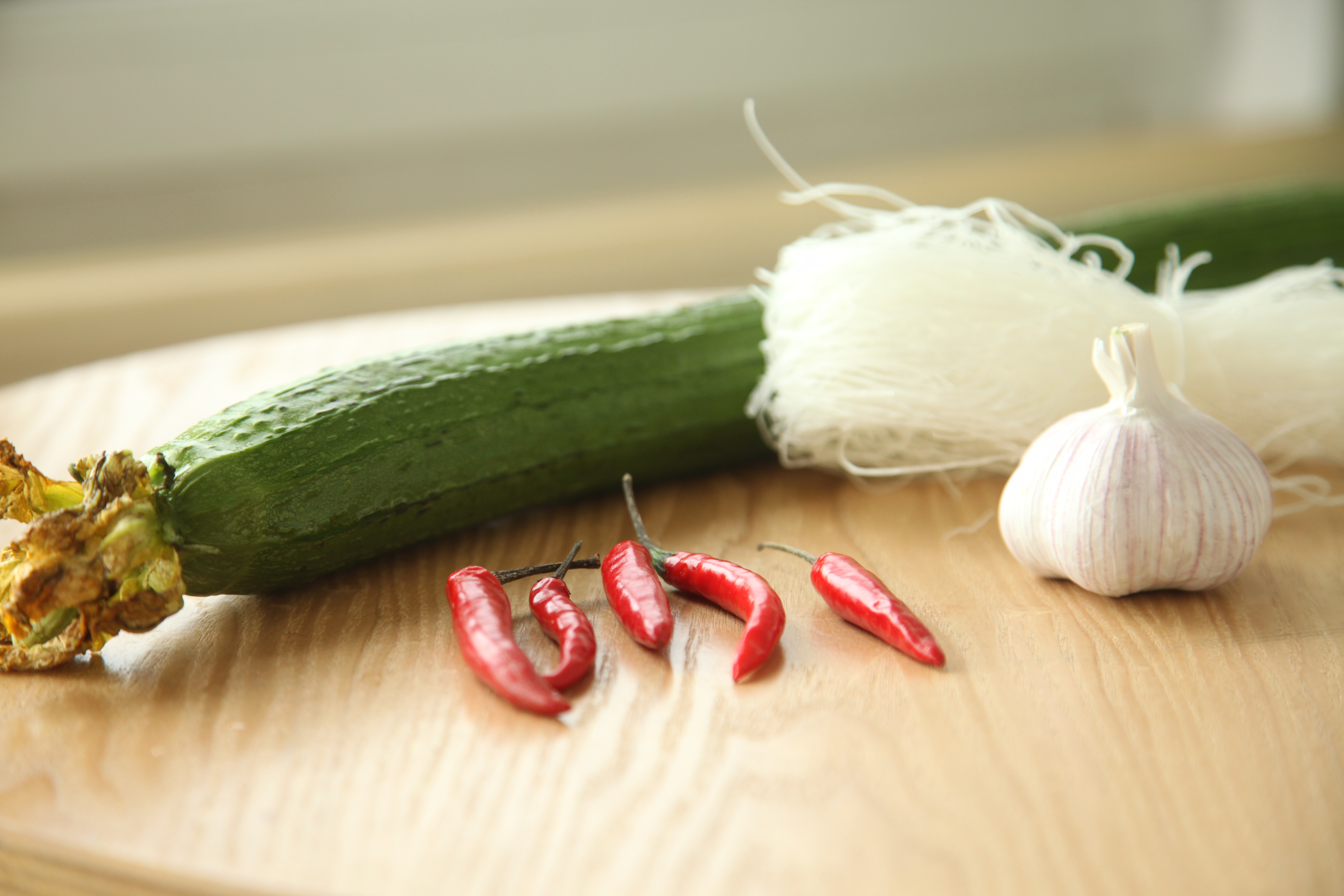 �м��ʳ�����С�������� ����˿�ϵ�����