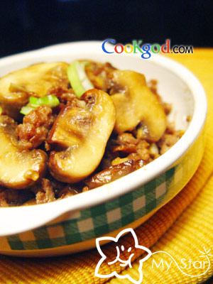 蘑菇肉酱的做法