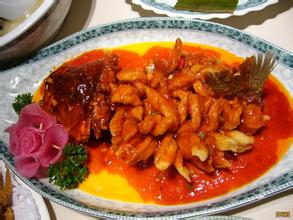 糖醋松鼠鲈鱼的做法