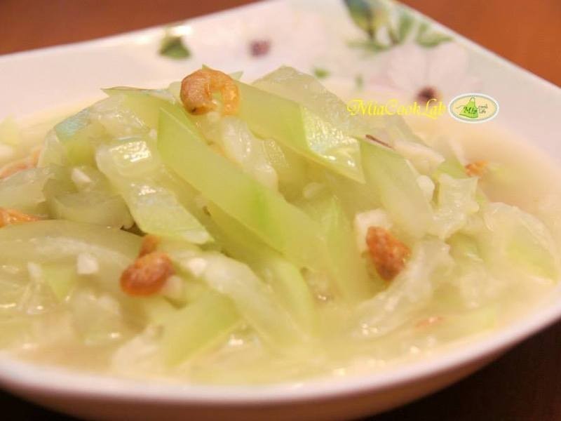 长形瓠瓜初体验(凉拌瓠瓜 鲜味炒瓠)的做法