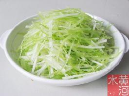 ѩ����ϵ�����