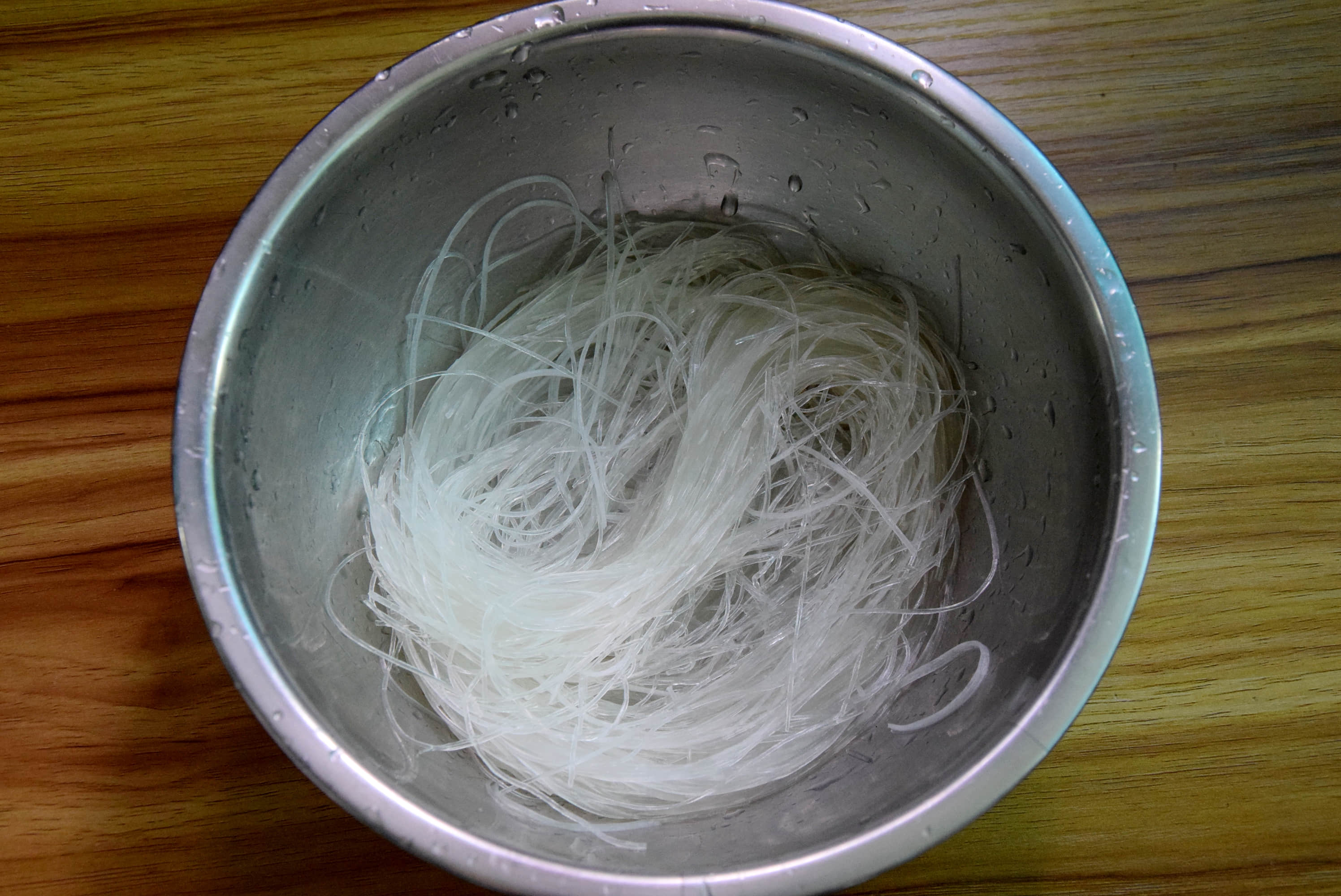 ɳ���˿���Źǵ�����