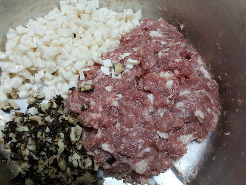 �������Բ������