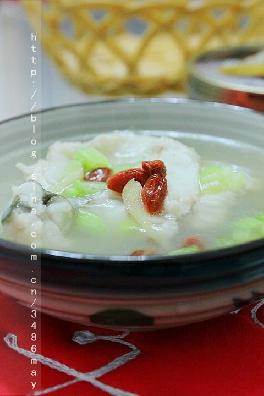 减少骨感的鱼汤的做法