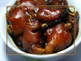 ������צ������