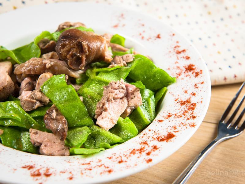 ���˰�ں�����������