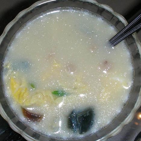 皮蛋瘦肉豆腐羹的做法