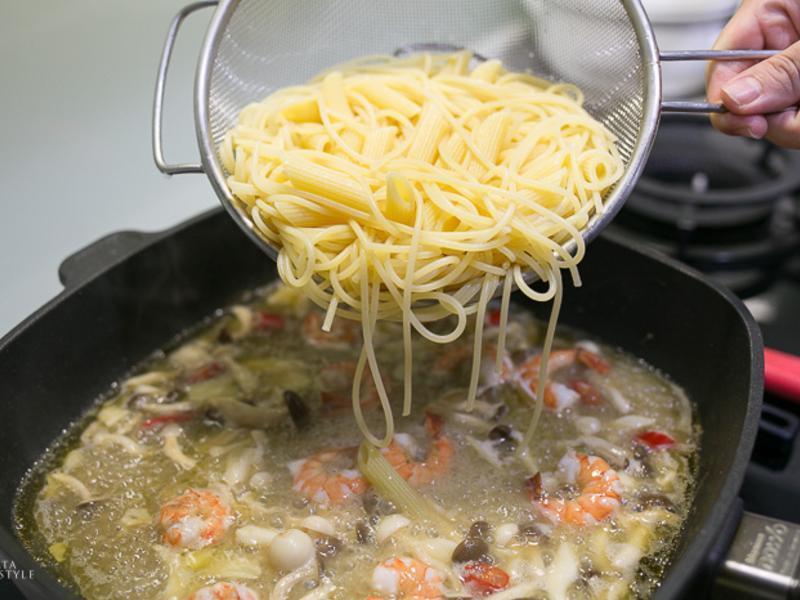 ��Ϻ����������������