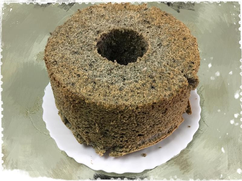 现磨黑芝麻戚风蛋糕的做法