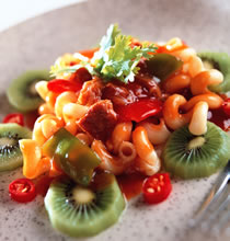 奇异果牛柳的做法