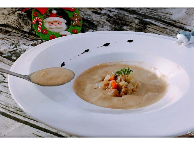 培根青蒜洋芋浓汤的做法