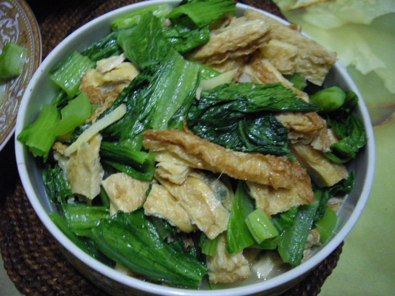 芥菜炒炸豆包的做法