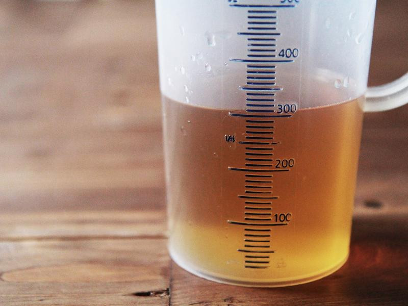 �ȳ��׷۵�����