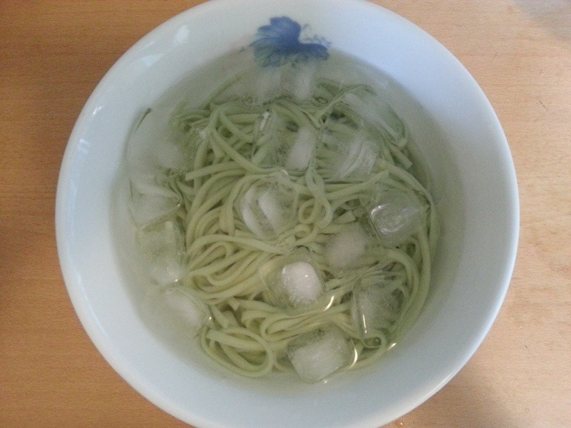 ��˿��ɫ���������