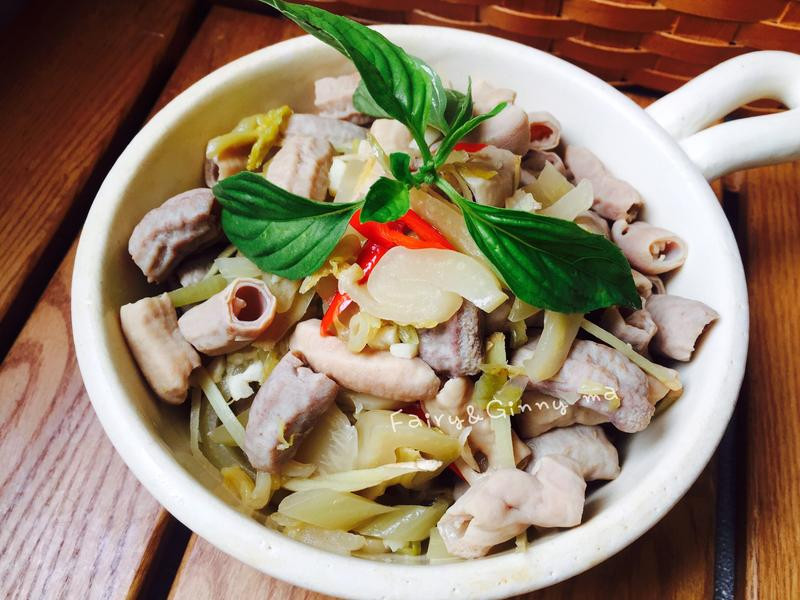 酸菜小肠的做法