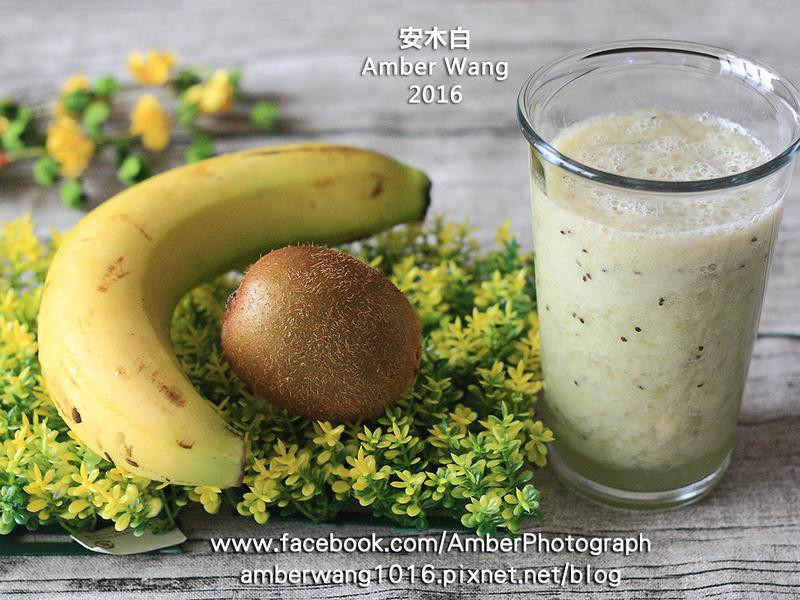 香蕉奇异果汁的做法