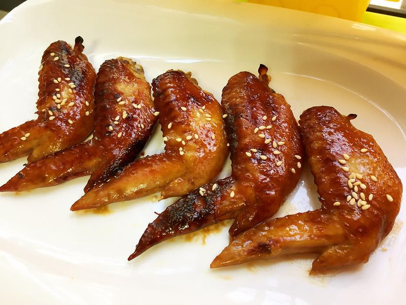 蜜汁鸡翅的做法