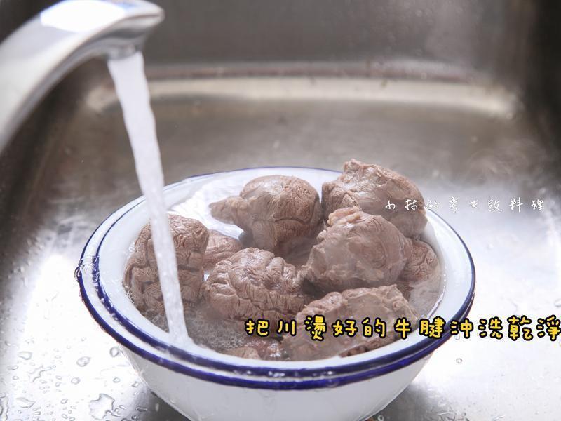 ʷ����򵥵�±ţ��ʳ�׵�����