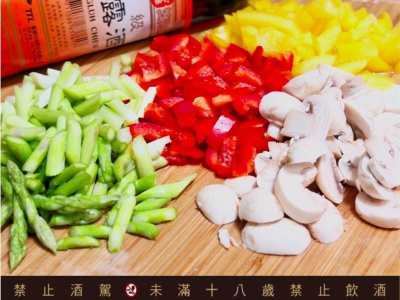 �������߼���̨���ξ�x����ʳ�á�������