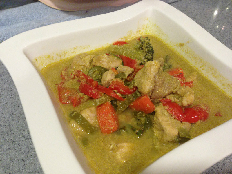 滑嫩微辣泰式绿咖哩的做法