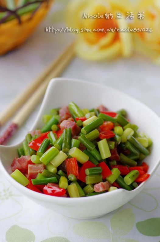 ��̦������������