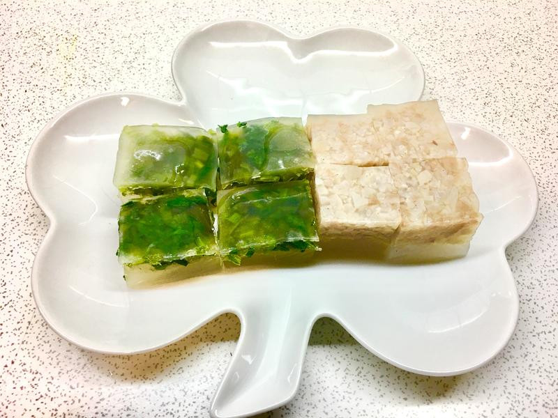 双拼肉冻的做法