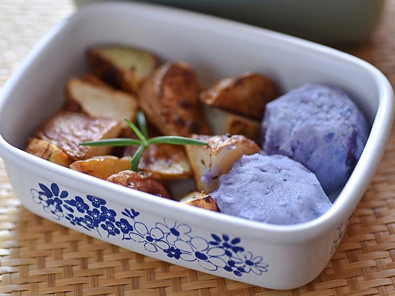 双色洋芋的做法