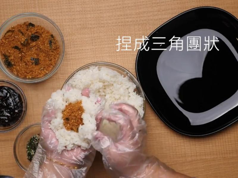 �л���ʽ�����ŵ�����