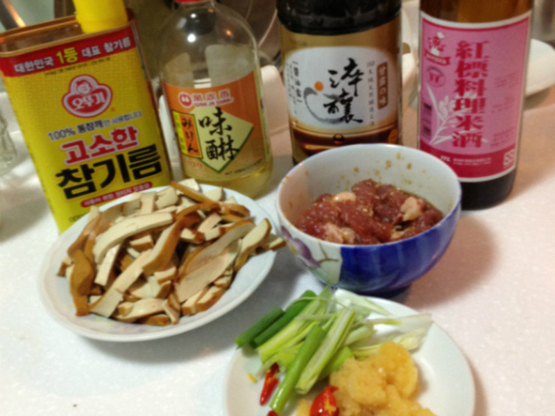 ���ɳ���˿-���·��Ĳ˵�����