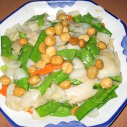 荷兰豆夏果炒贝肉的做法