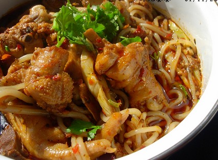 �ռ������ߵ�����