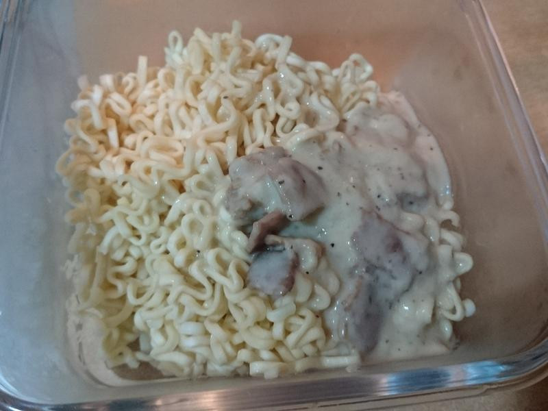 �h�������������