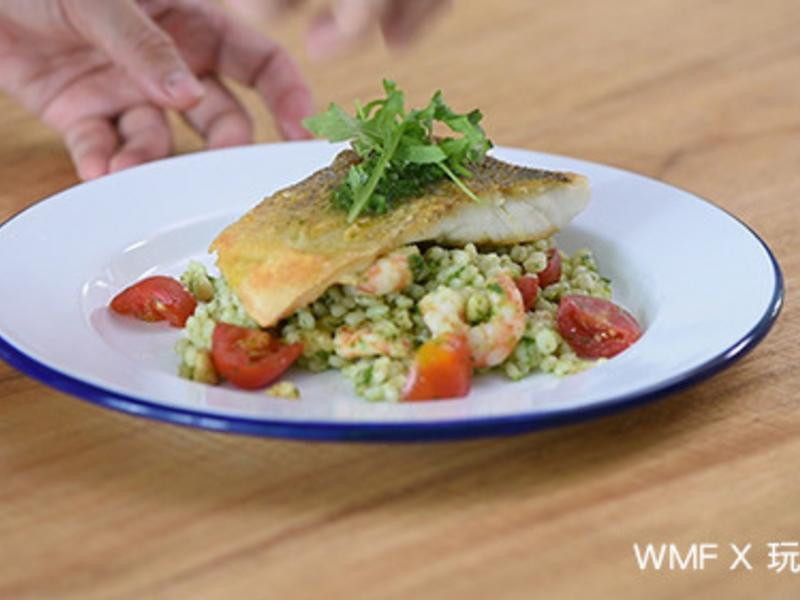 香煎鲈鱼排的做法