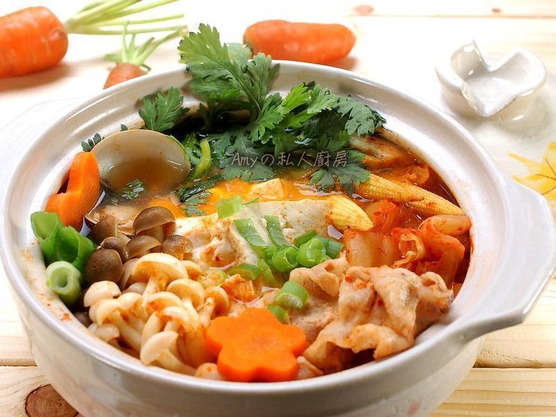 【韩式泡菜豆腐锅】的做法
