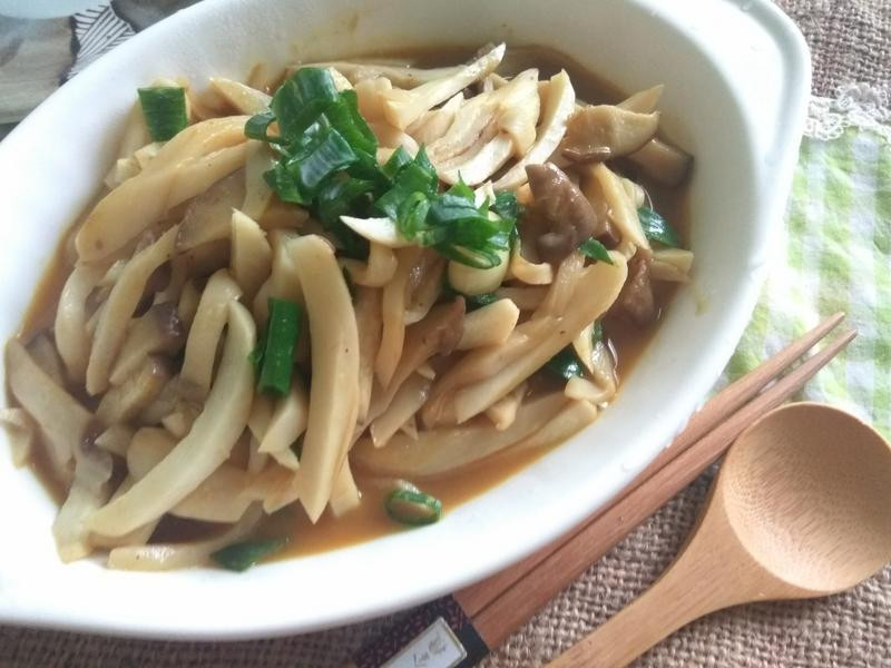 快炒咖哩杏鲍菇的做法