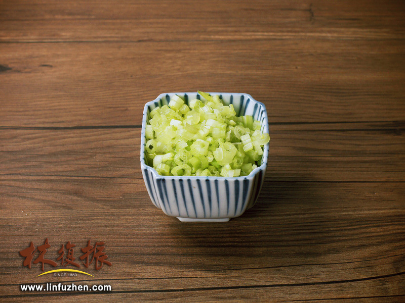 [���]Сϱ�������쳴�׷۵�����