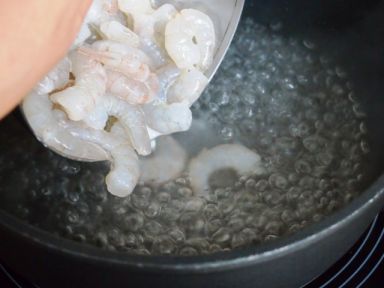 ���׳�Ϻ�ʵ�����